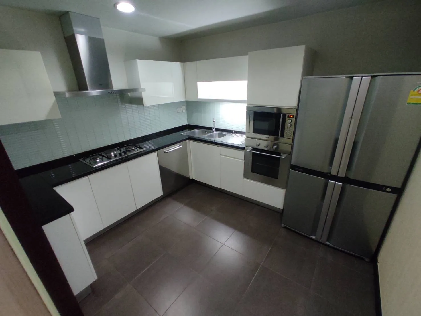 Richmond Hills Residence Thonglor 25 — photo 4