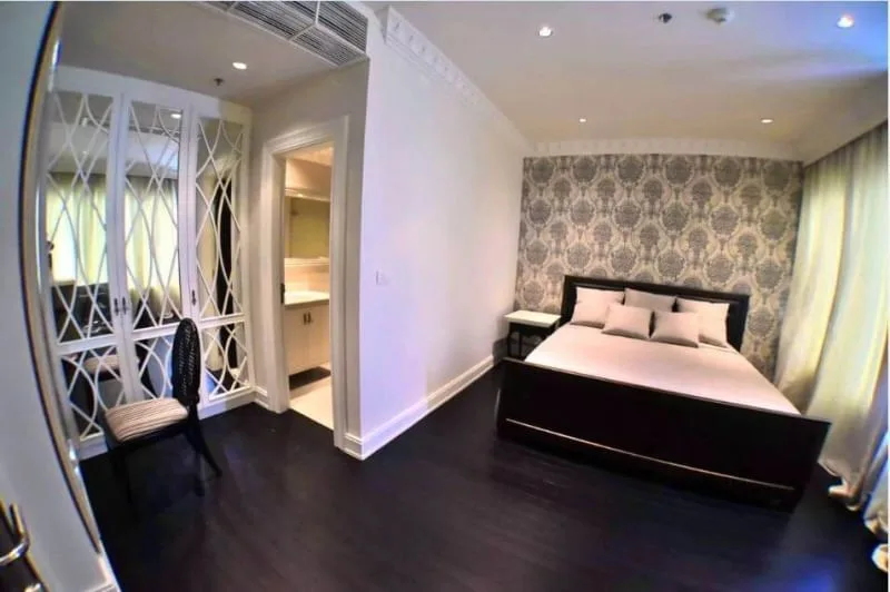 The Emporio Place — photo 13