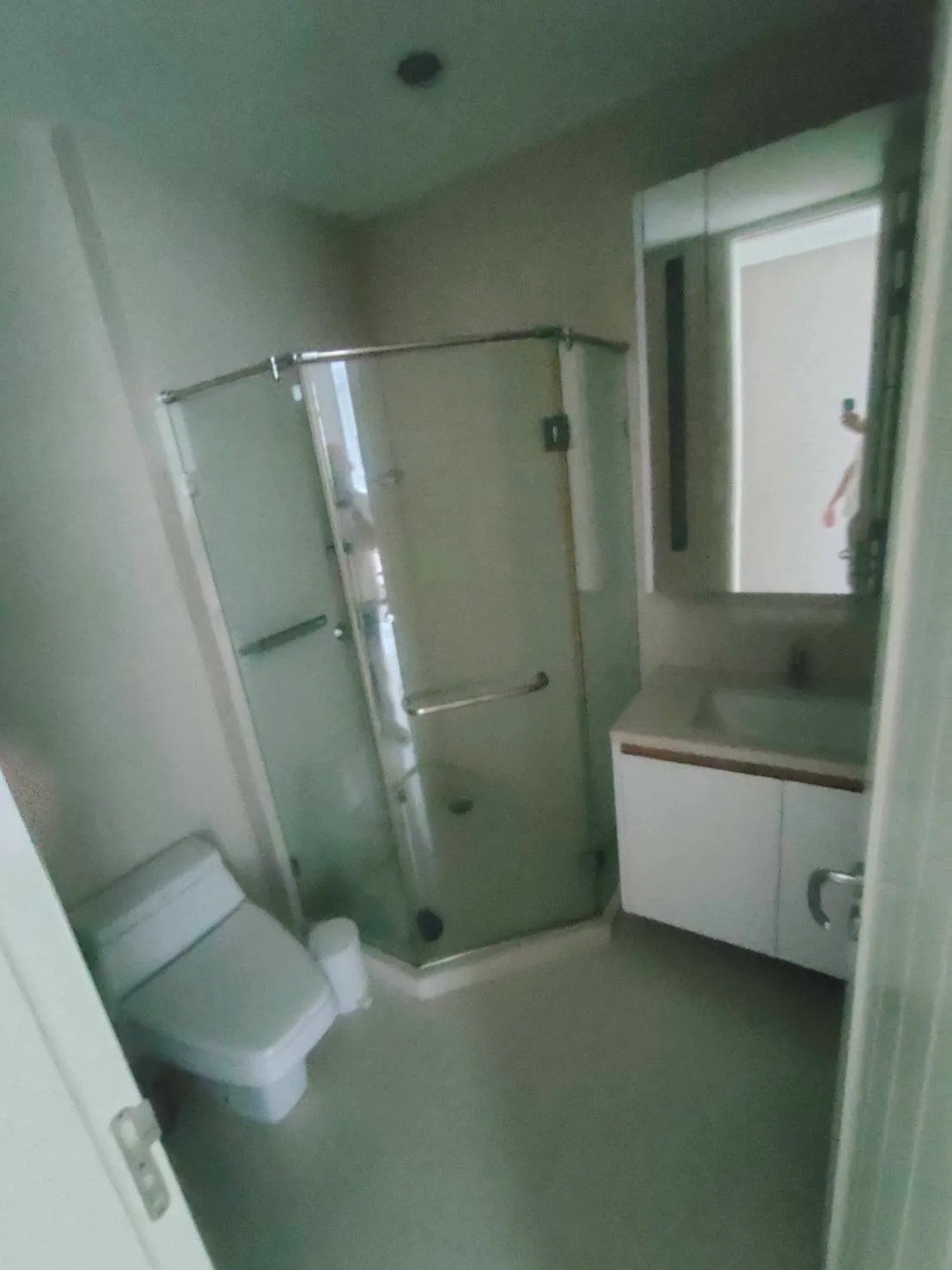 Q Langsuan — photo 14
