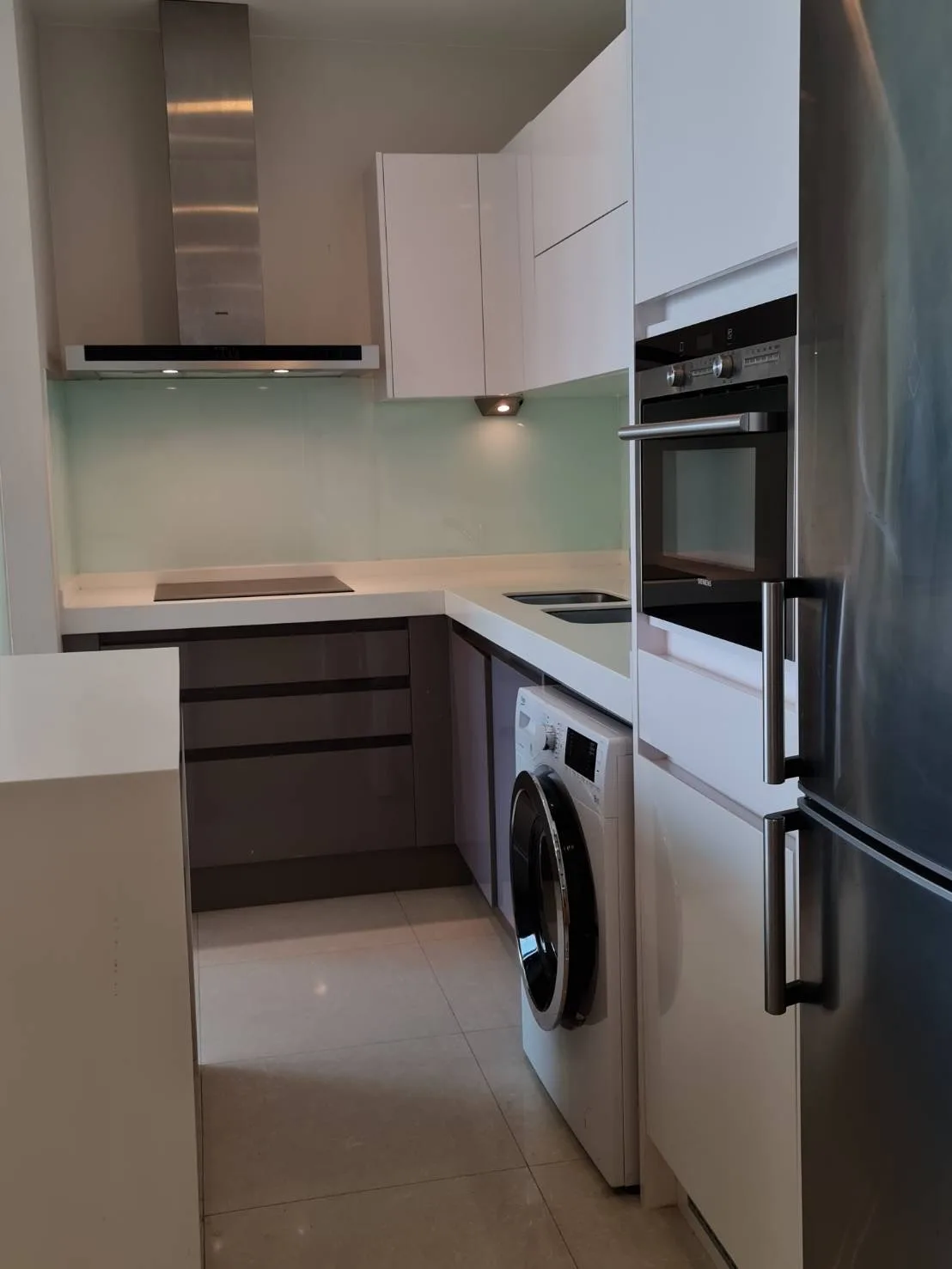 Q Langsuan — photo 6