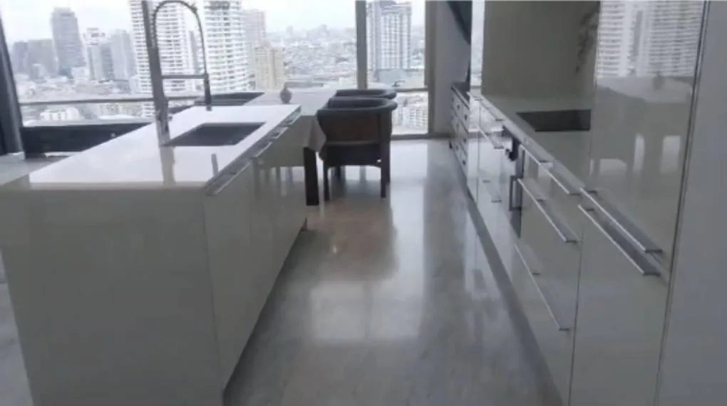 Four Seasons Private Residences Bangkok — photo 10