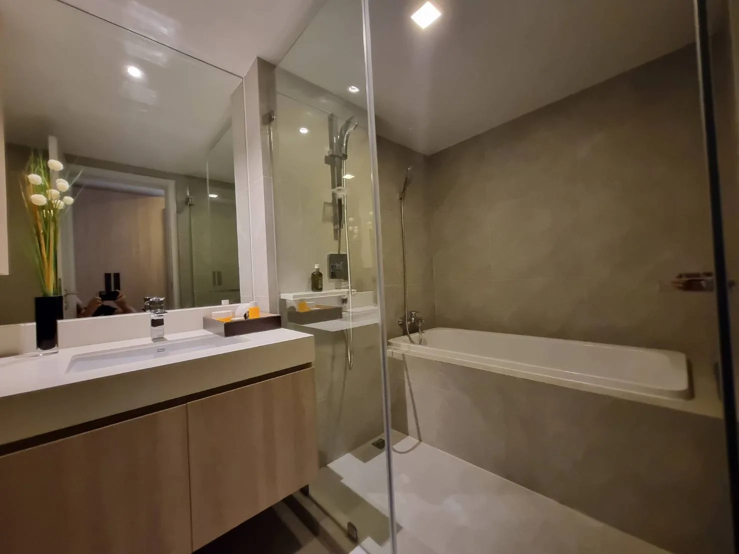 Piya Apartment Sukhumvit 15 — photo 14