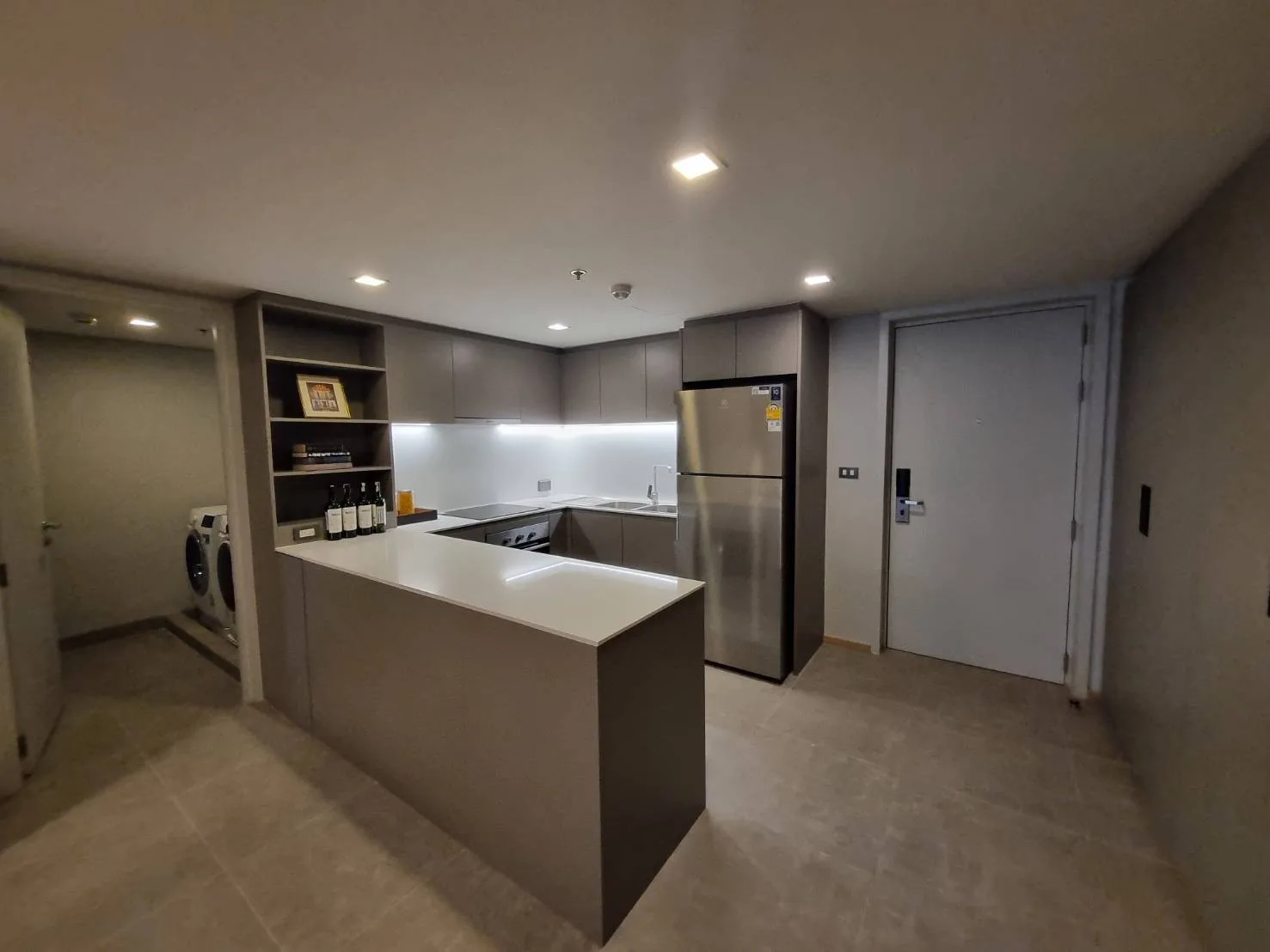 Piya Apartment Sukhumvit 15 — photo 13