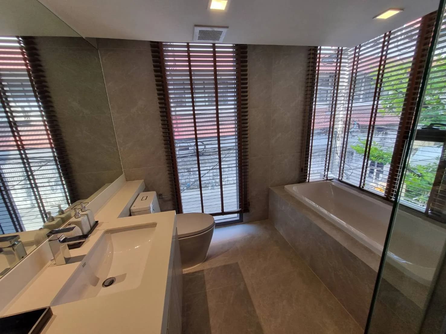 Piya Apartment Sukhumvit 15 — photo 15