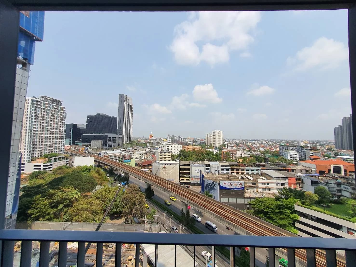IDEO Mobi Sukhumvit 66 — photo 17