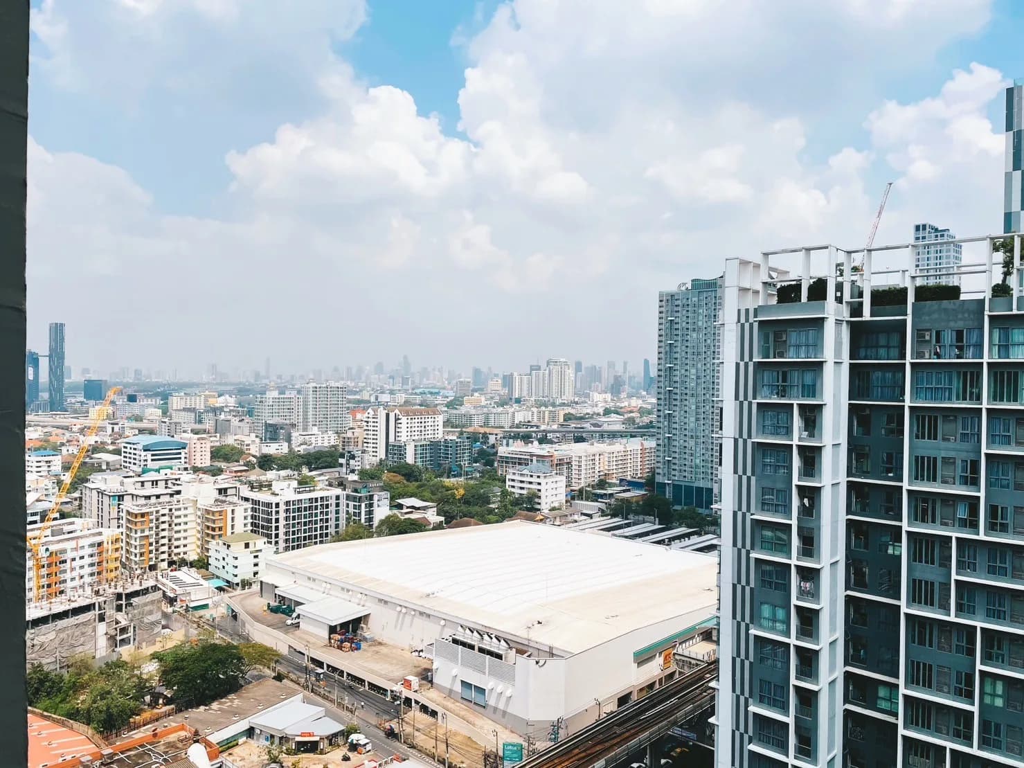 Ideo Mobi Sukhumvit 81 — photo 6