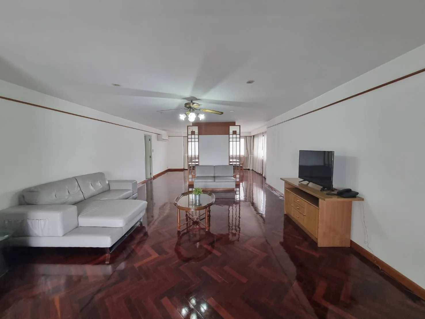 Four Wings Mansion — photo 1