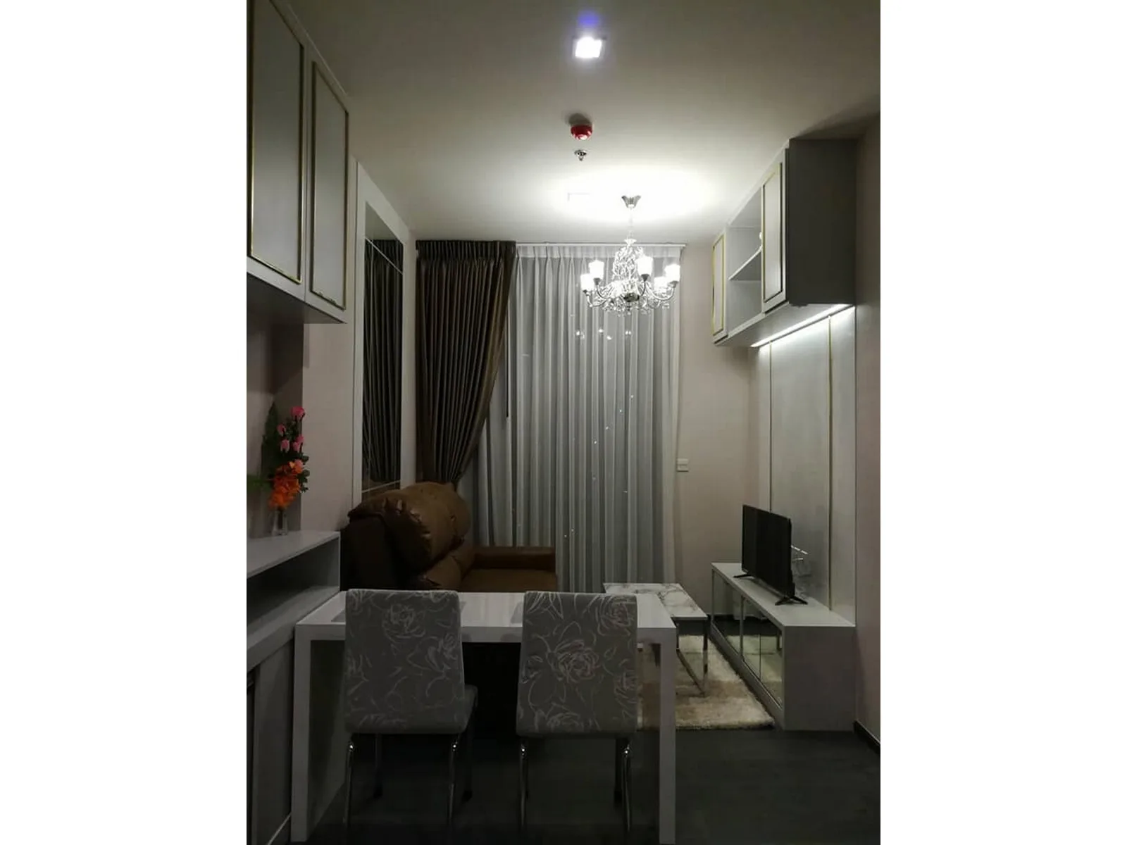 Edge Sukhumvit 23 — photo 3