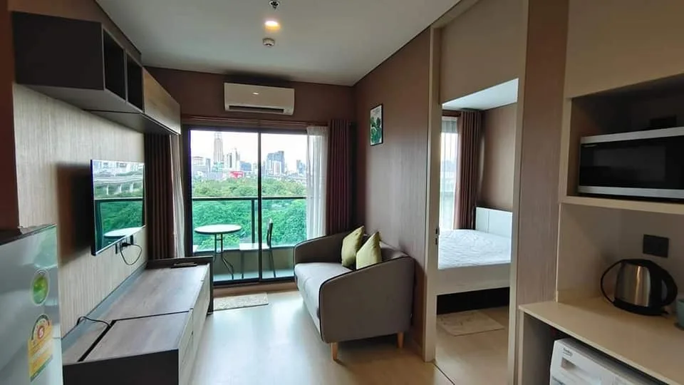 Lumpini Suite Phetchaburi - Makkasan — photo 1