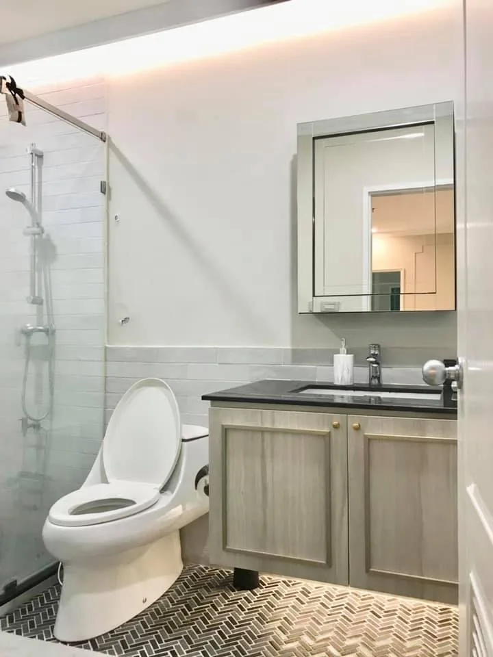 Sathorn House — photo 14