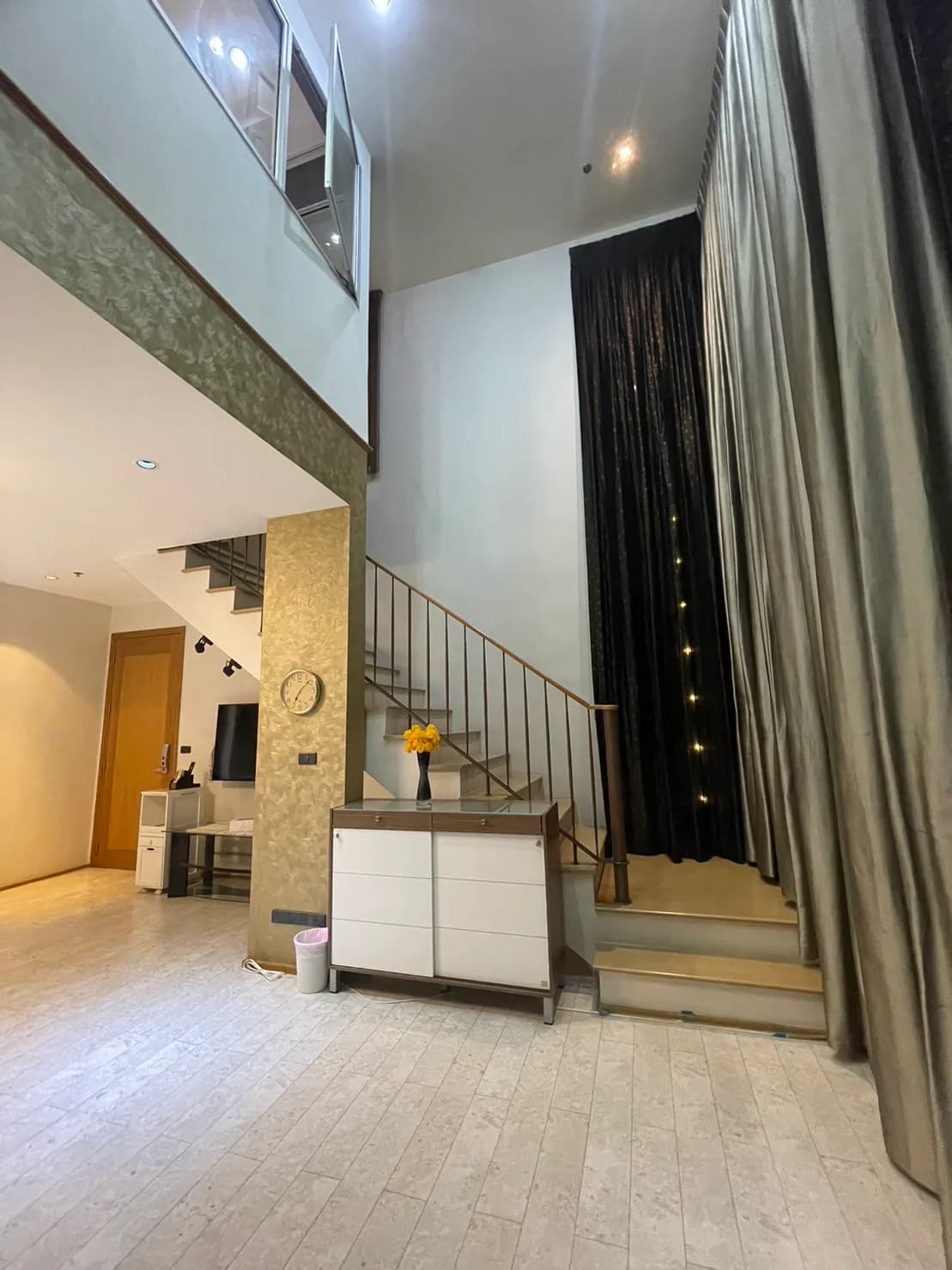 The Emporio Place — photo 4