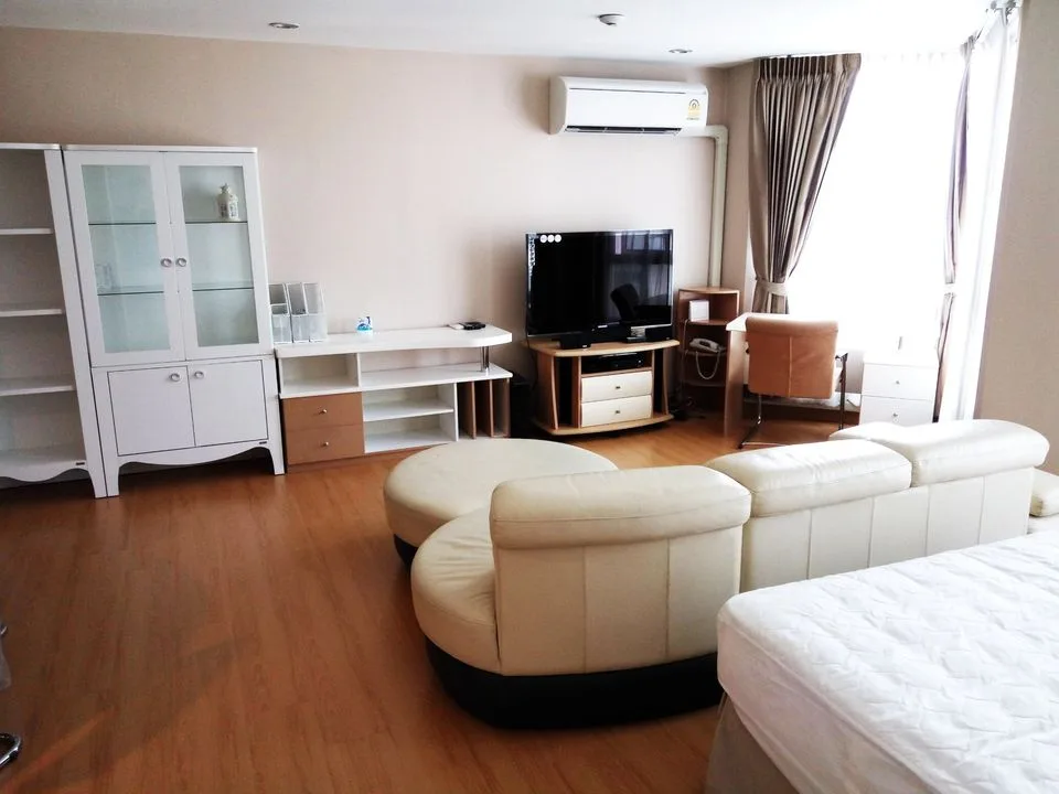 Noble House Phayathai — photo 2