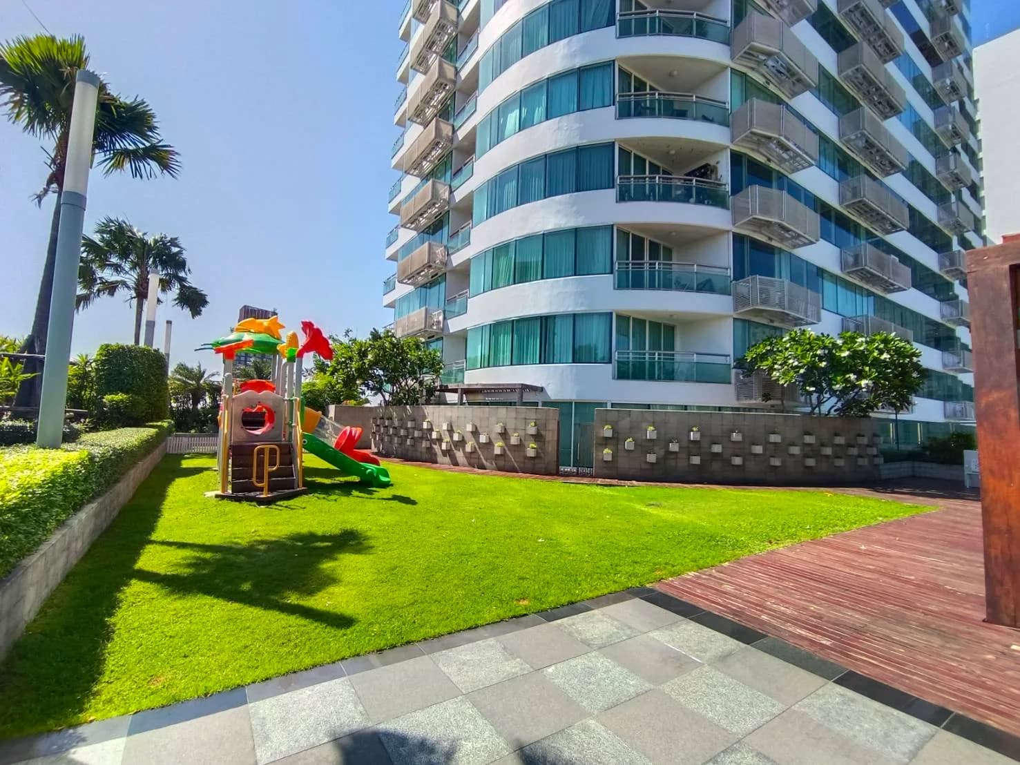 Eight Thonglor Residence — photo 14