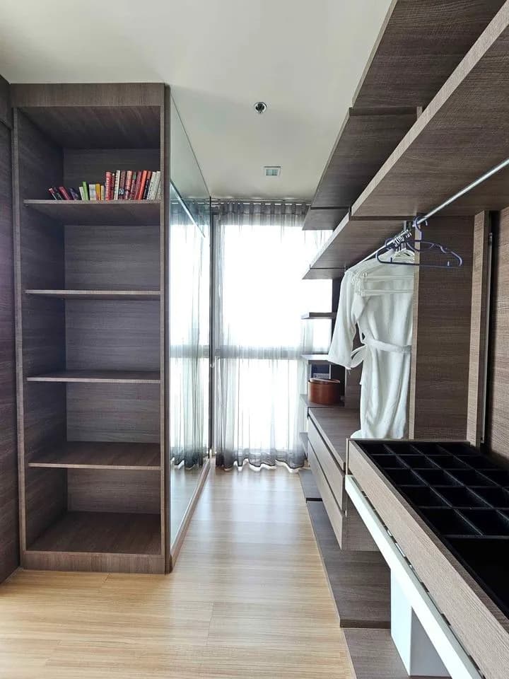 Sky Walk Condominium — photo 7