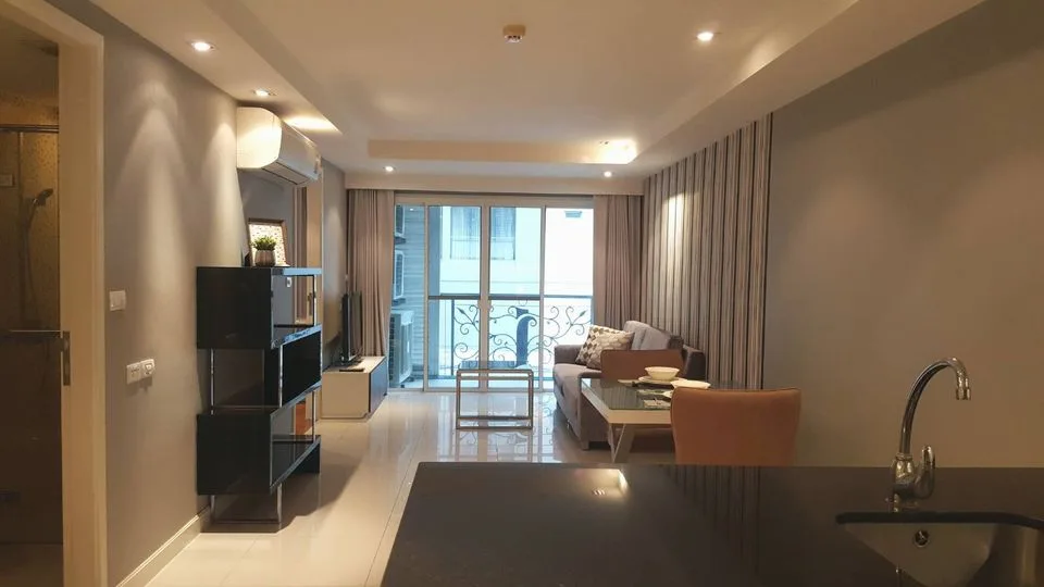 Le Nice Ekamai — photo 2