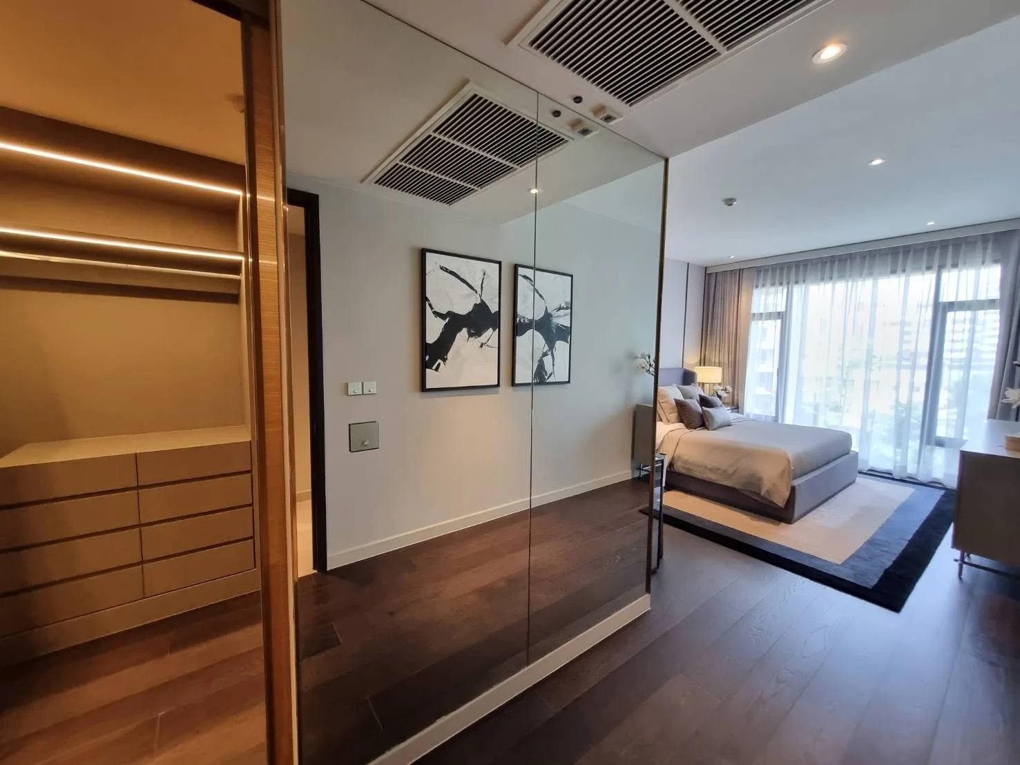 Nivati Thonglor 23 — photo 14
