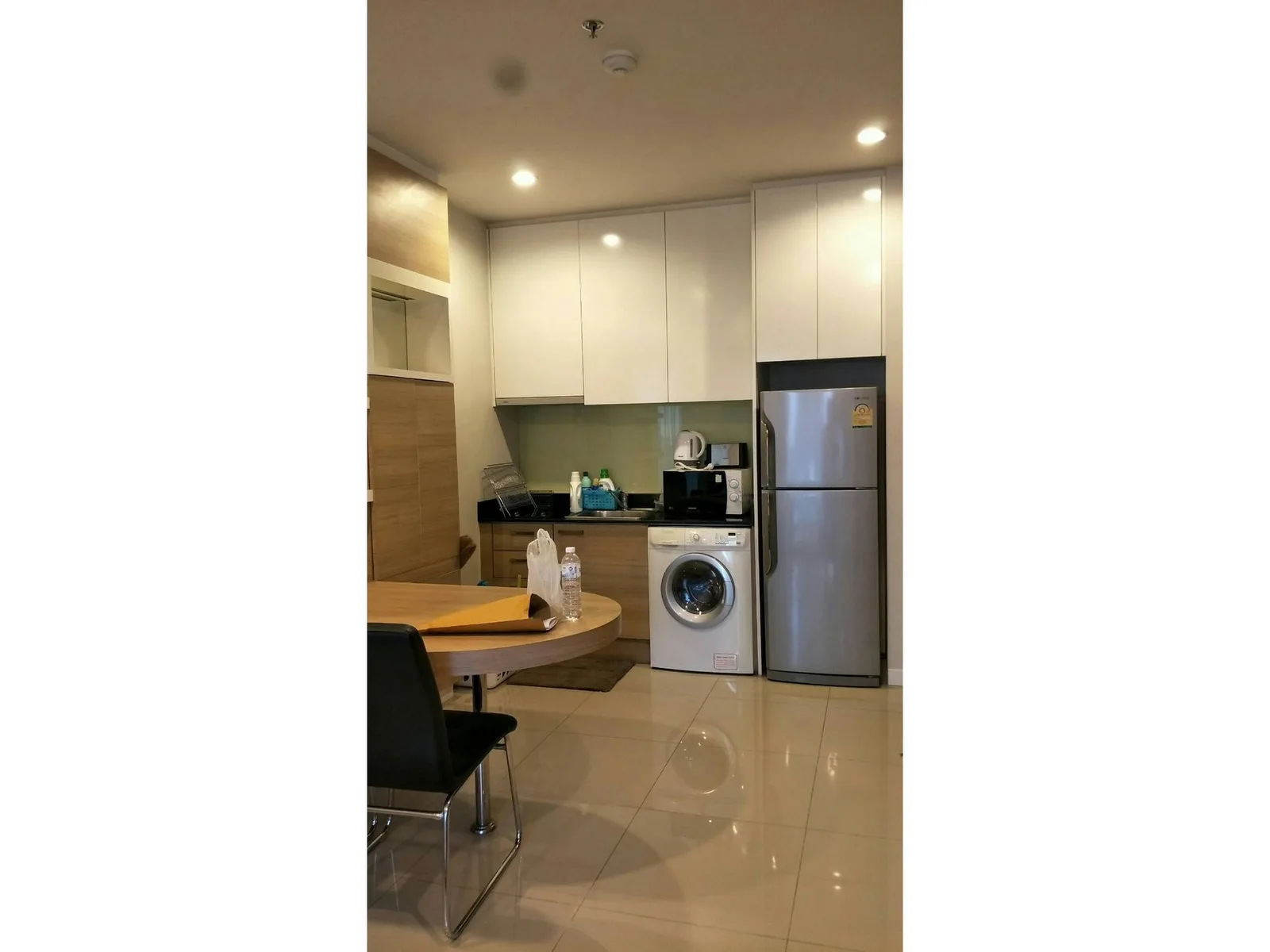 Circle Condominium — photo 5