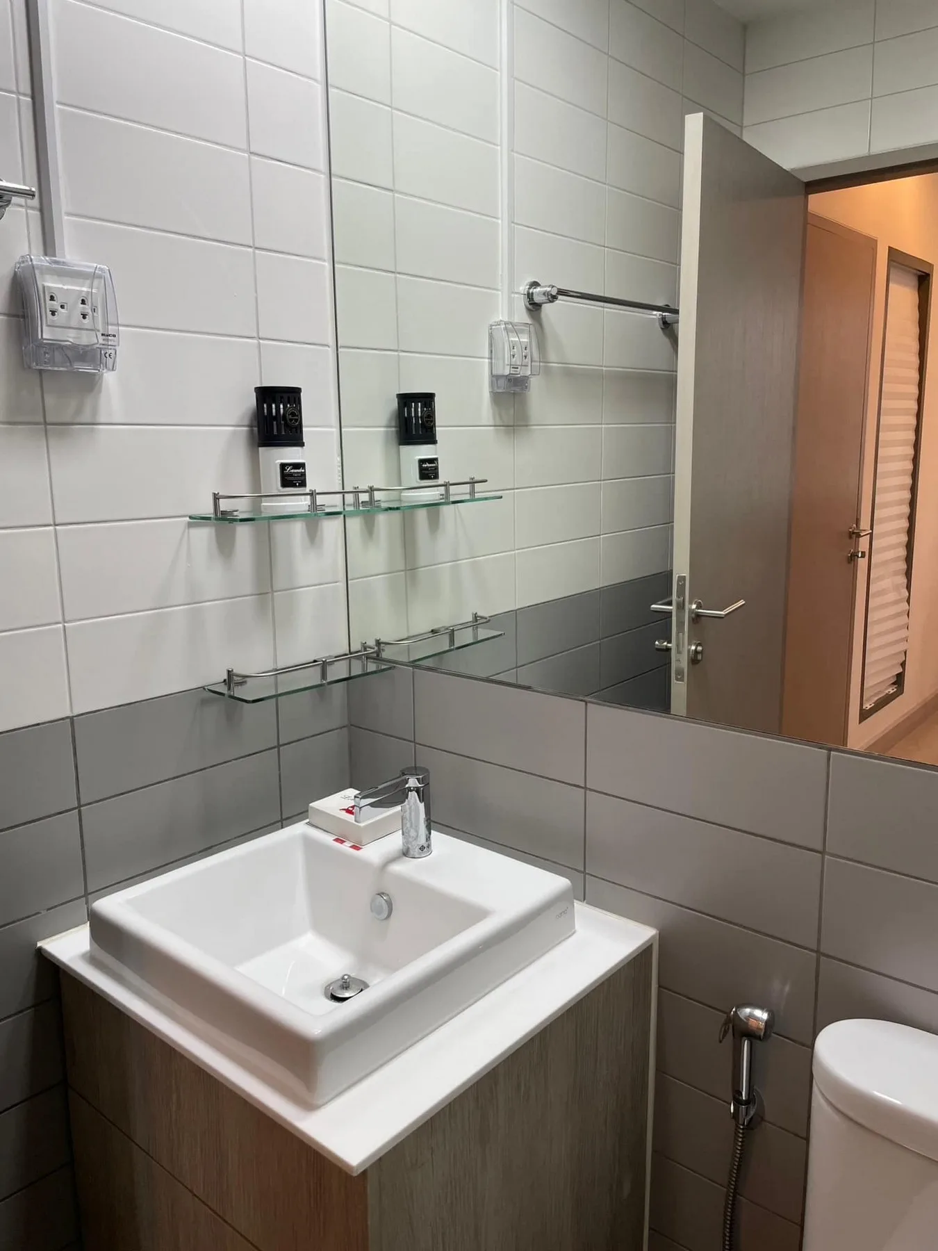 Ideo Mobi Sukhumvit 81 — photo 10