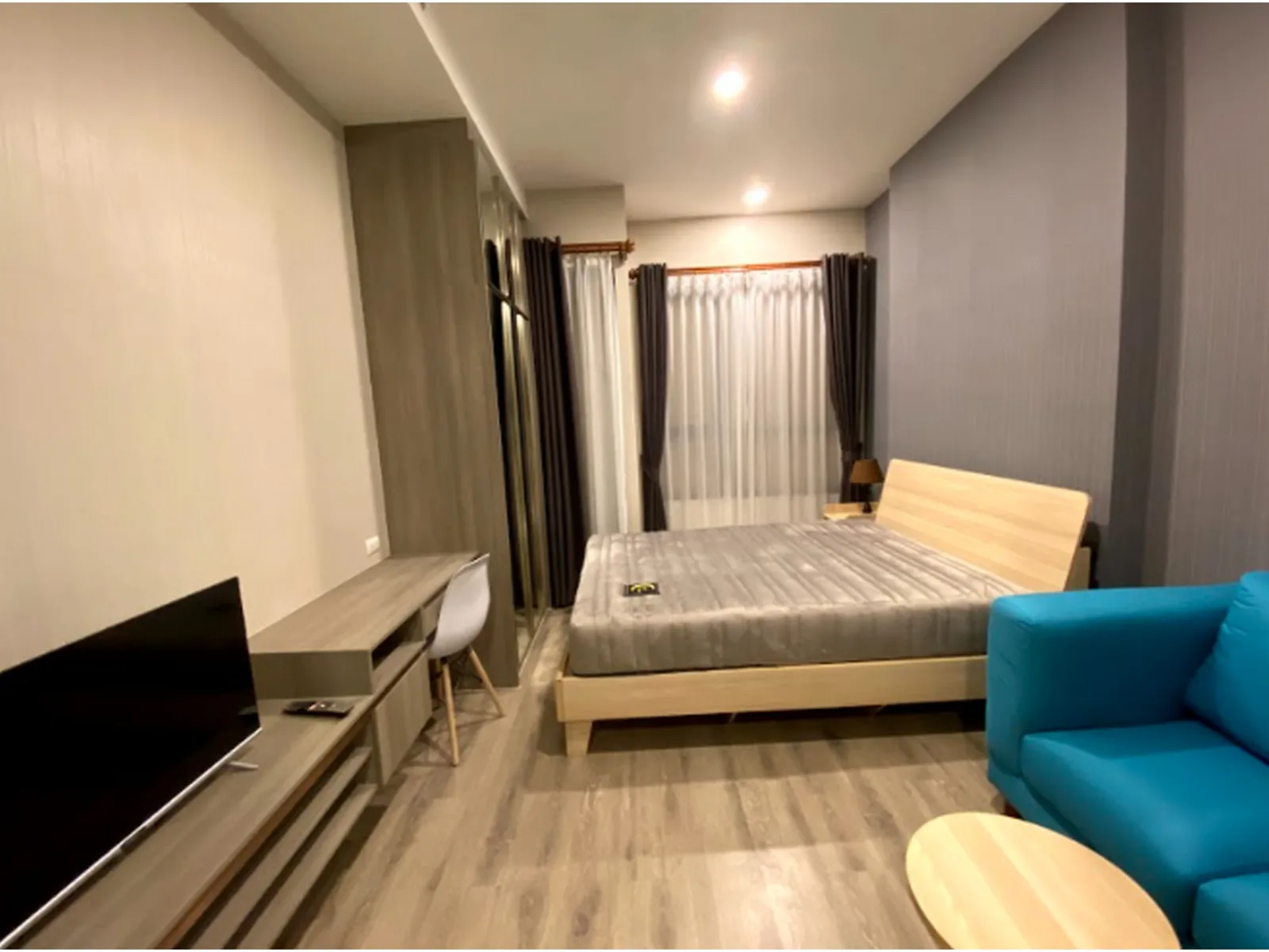 KNIGHTSBRIDGE COLLAGE RAMKHAMHAENG — photo 1