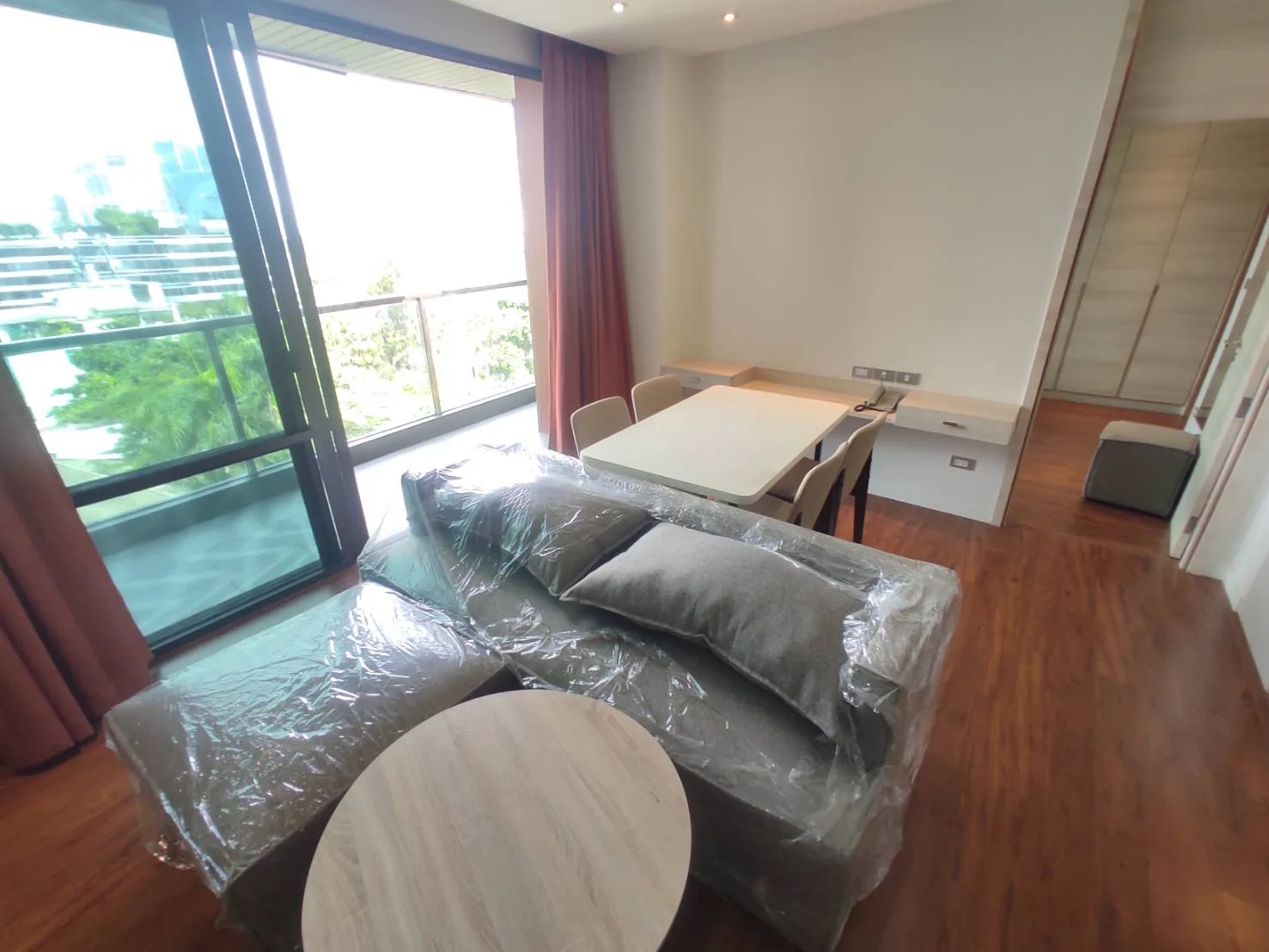 Baan Santisuk Sukhumvit 38 — photo 1