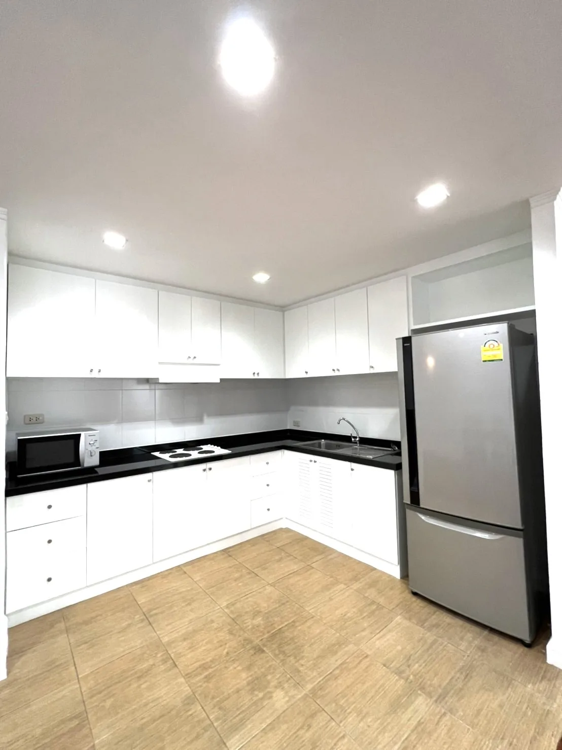 Acadamia Grand Tower — photo 11
