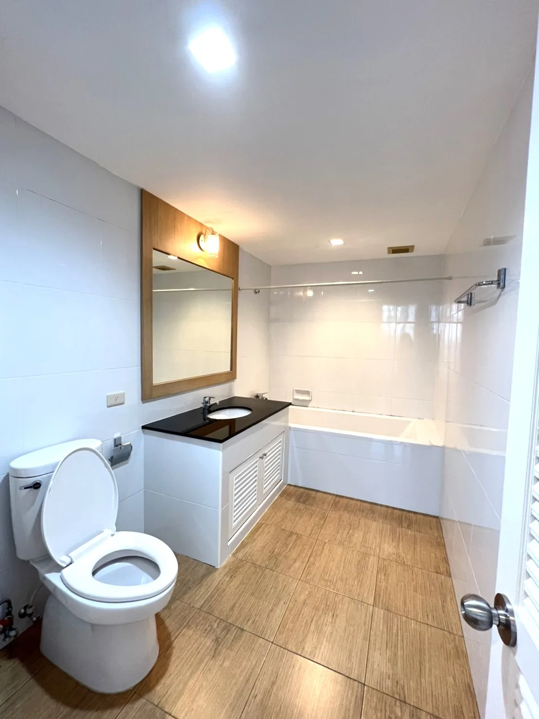 Acadamia Grand Tower — photo 12