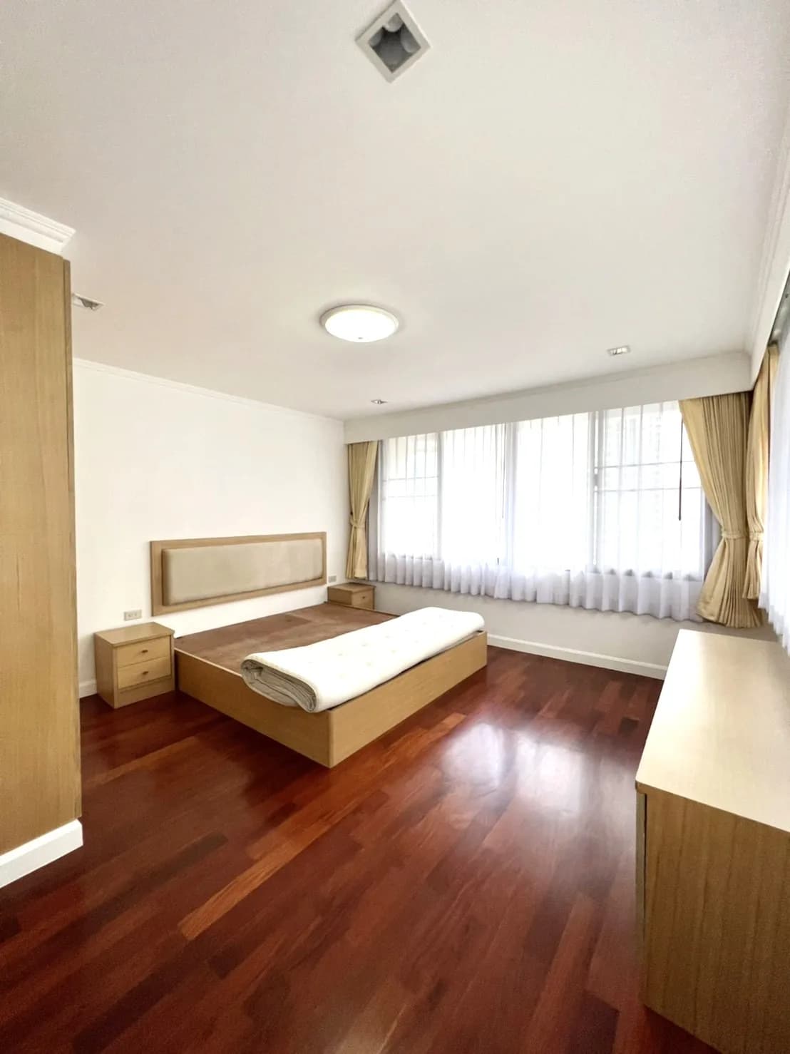 Acadamia Grand Tower — photo 3