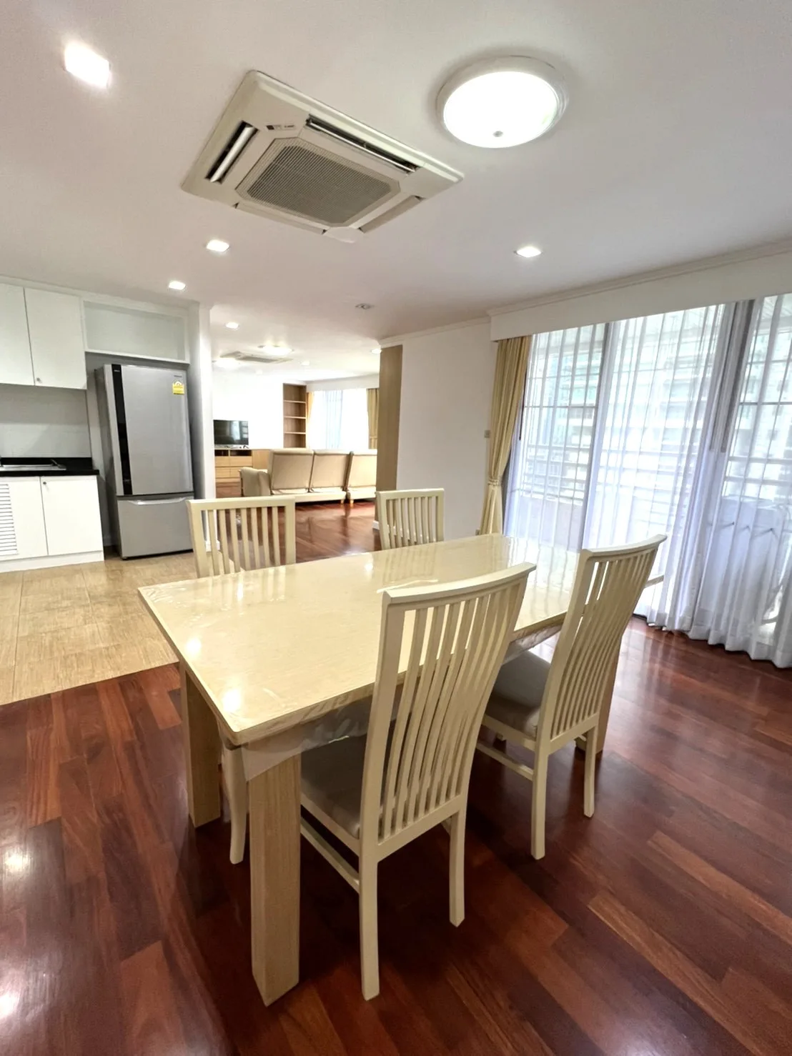 Acadamia Grand Tower — photo 10