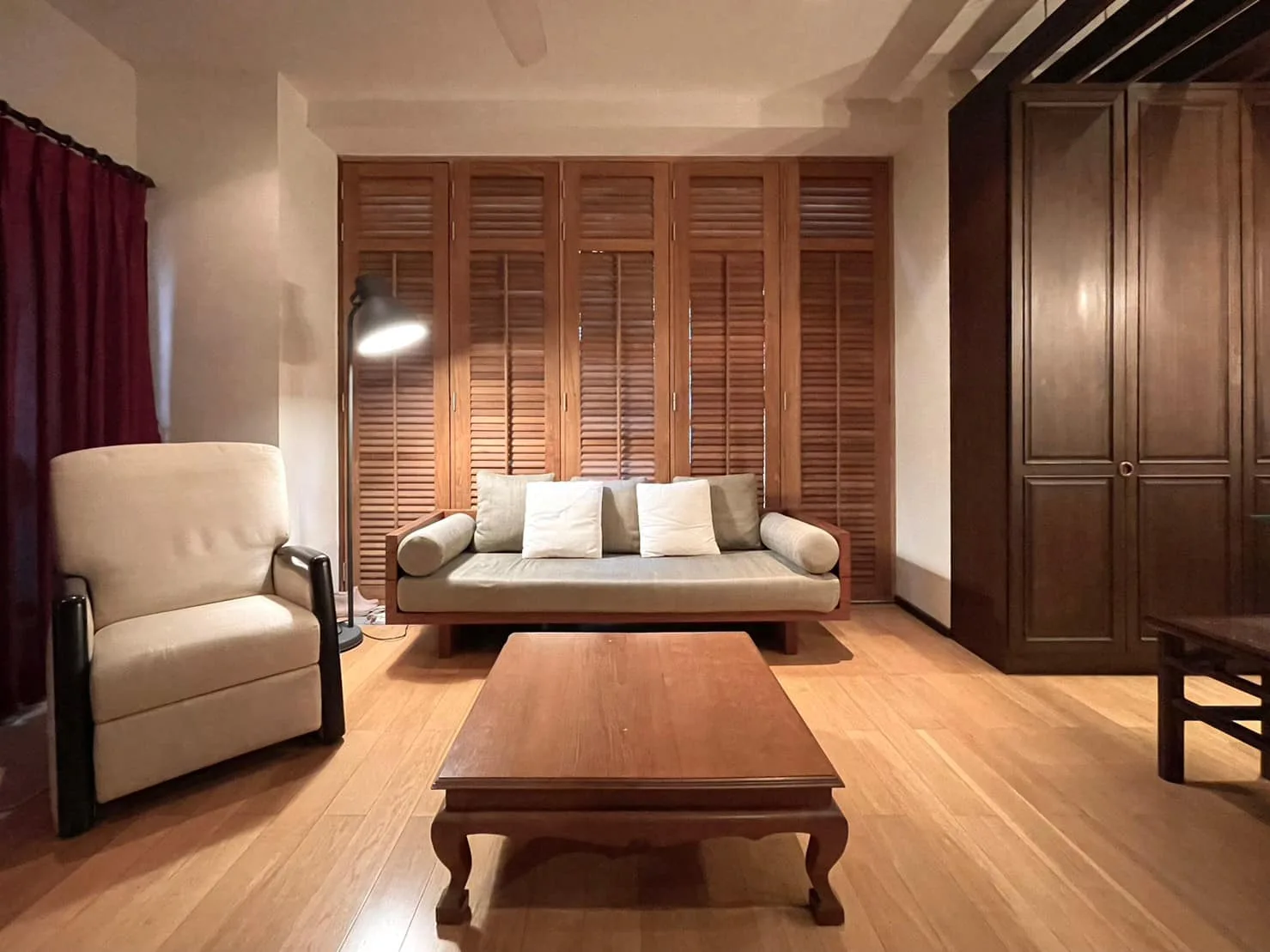Circle Living Prototype — photo 1
