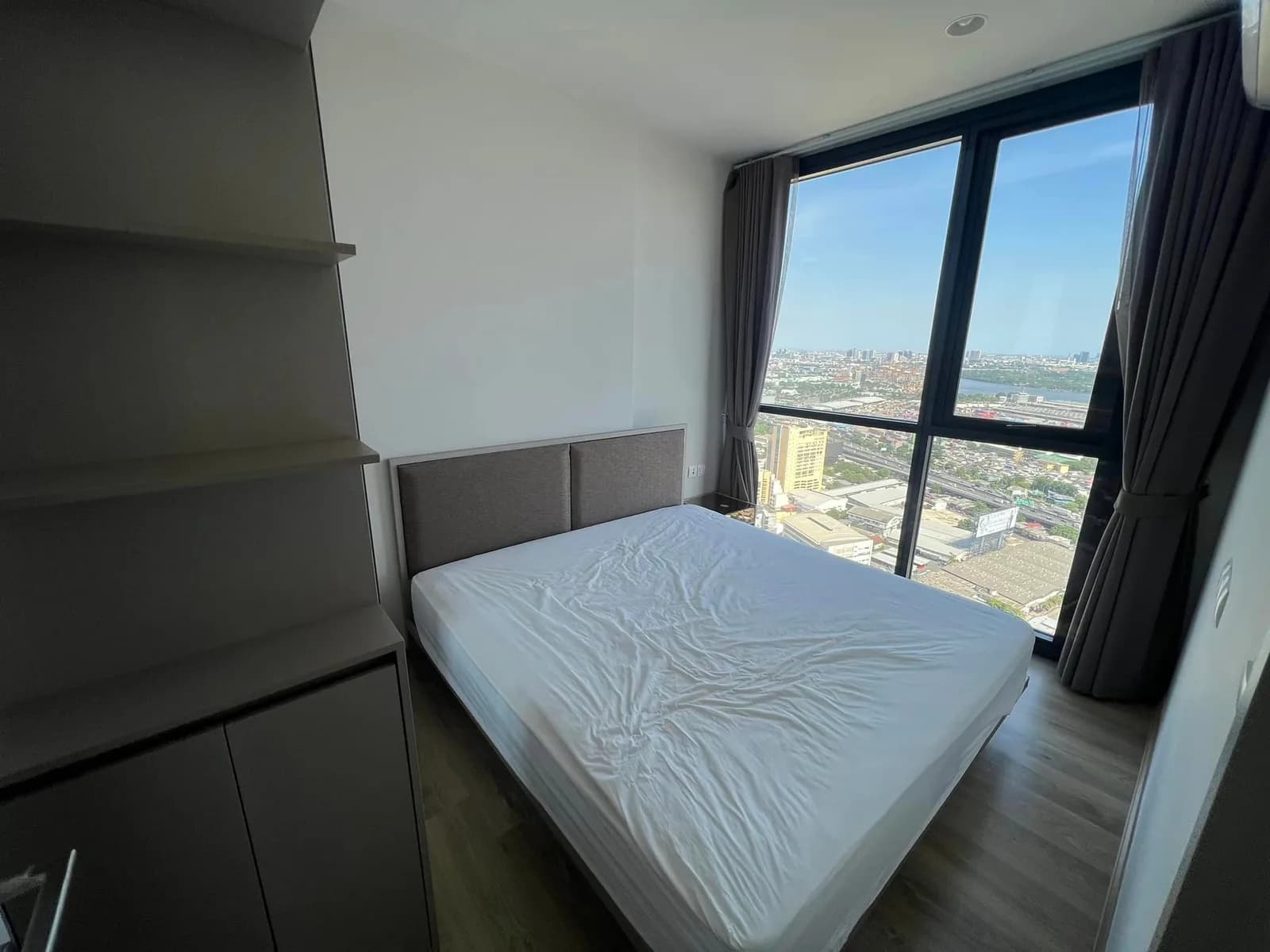 OKA HAUS Sukhumvit 36 — photo 2