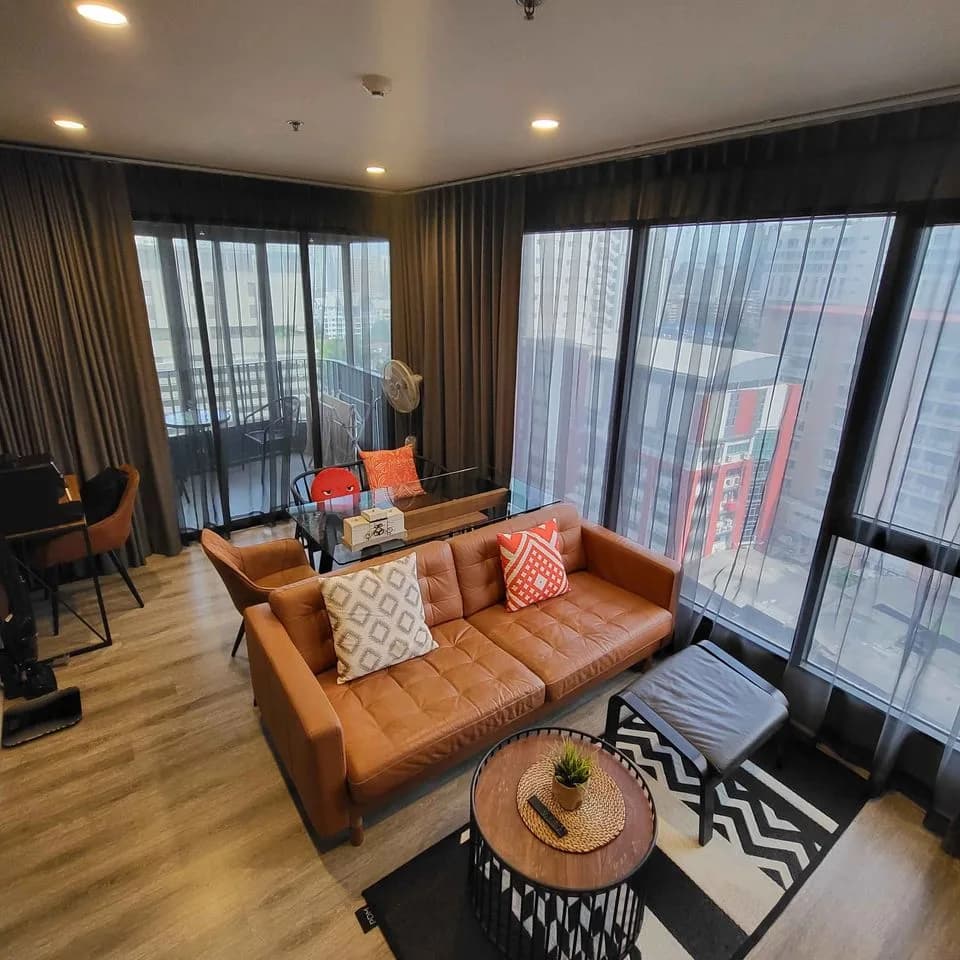 Ideo Mobi Asoke — photo 1
