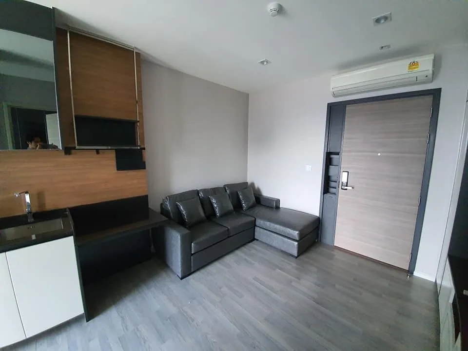 The Room Sathorn - St.Louis — photo 1