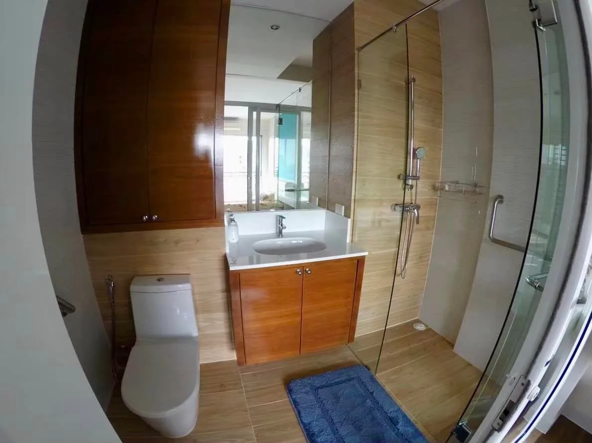 Hive Sathorn — photo 16