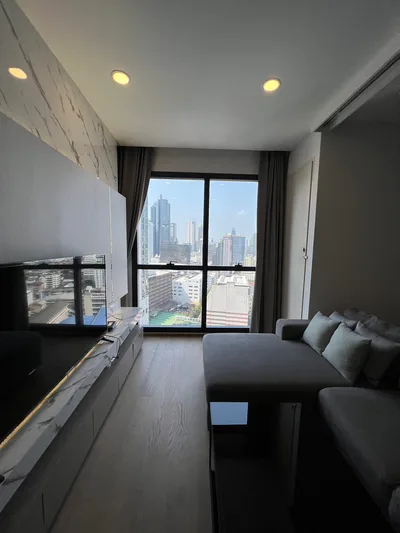 Ashton Chula - Silom