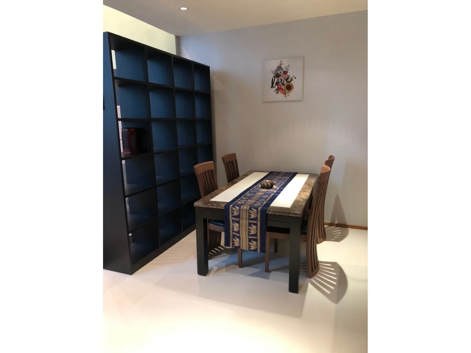The Emporio Place — photo 5