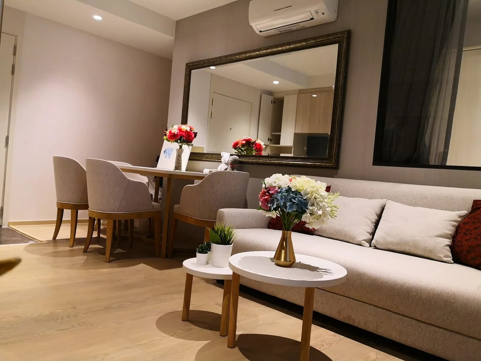 Runesu Thonglor 5 — photo 2
