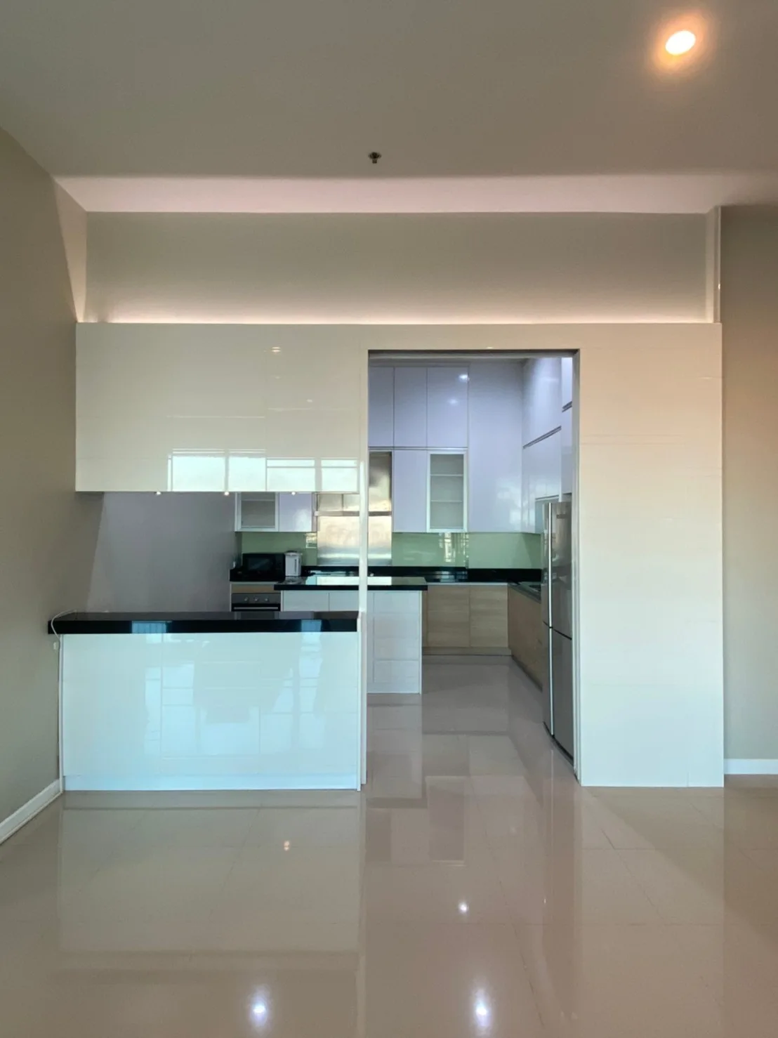 Circle Condominium — photo 7