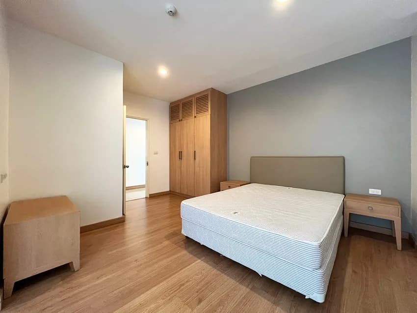 Charoenjai Place — photo 10