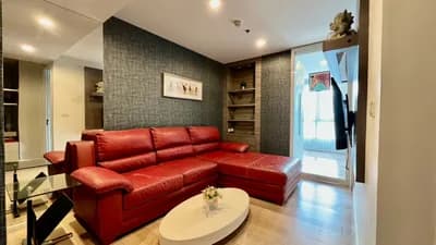 15 Sukhumvit Residences