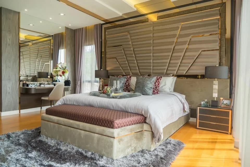 The Grand Lux — photo 10