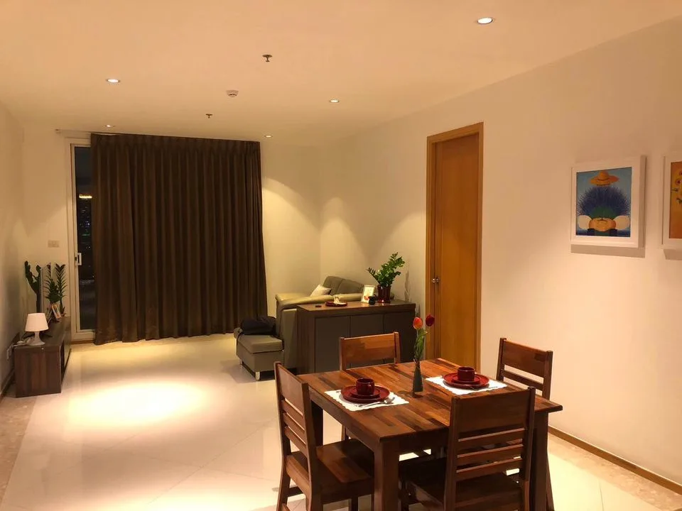 The Empire Place — photo 1