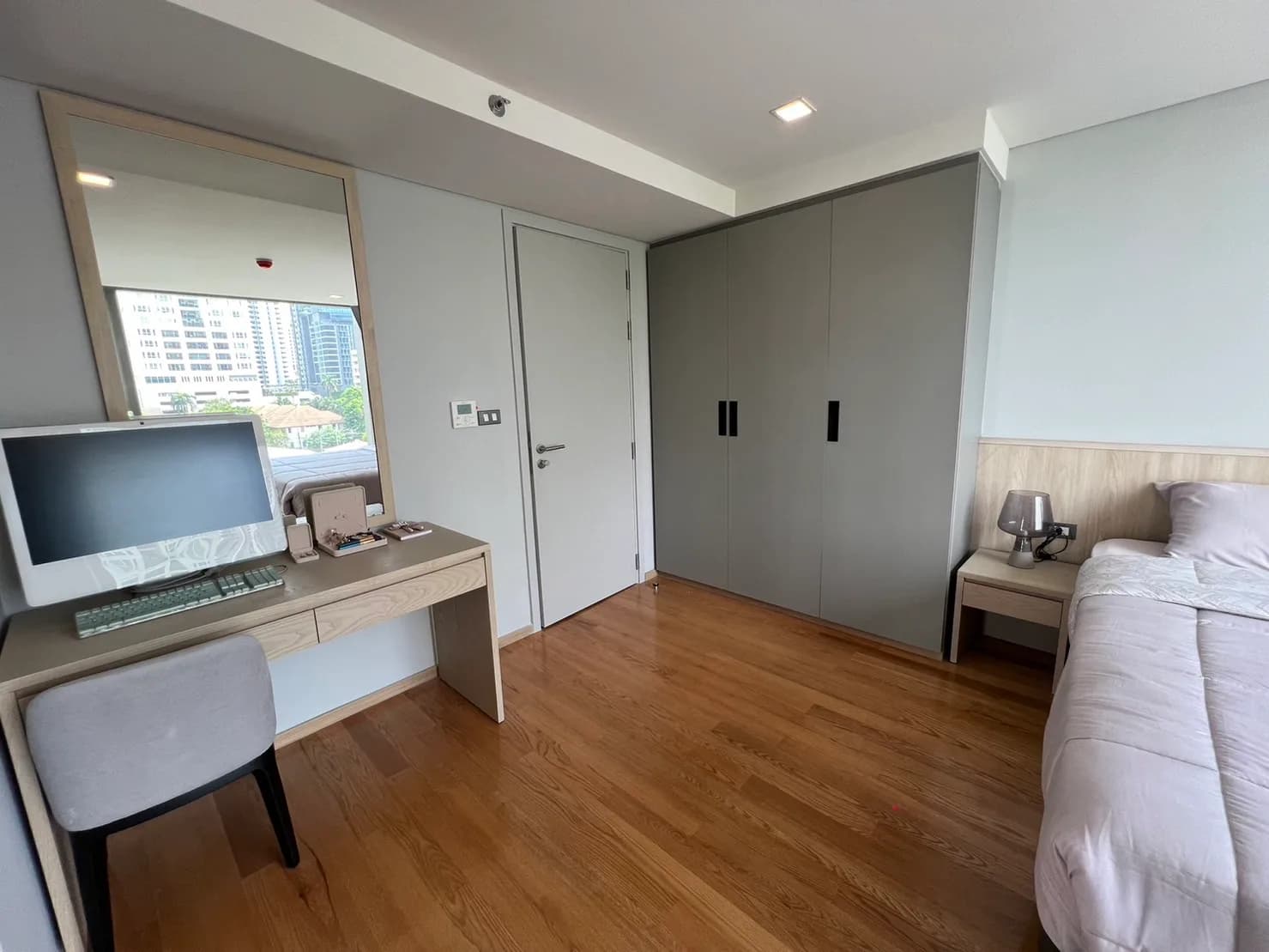 Piya Apartment Sukhumvit 15 — photo 9
