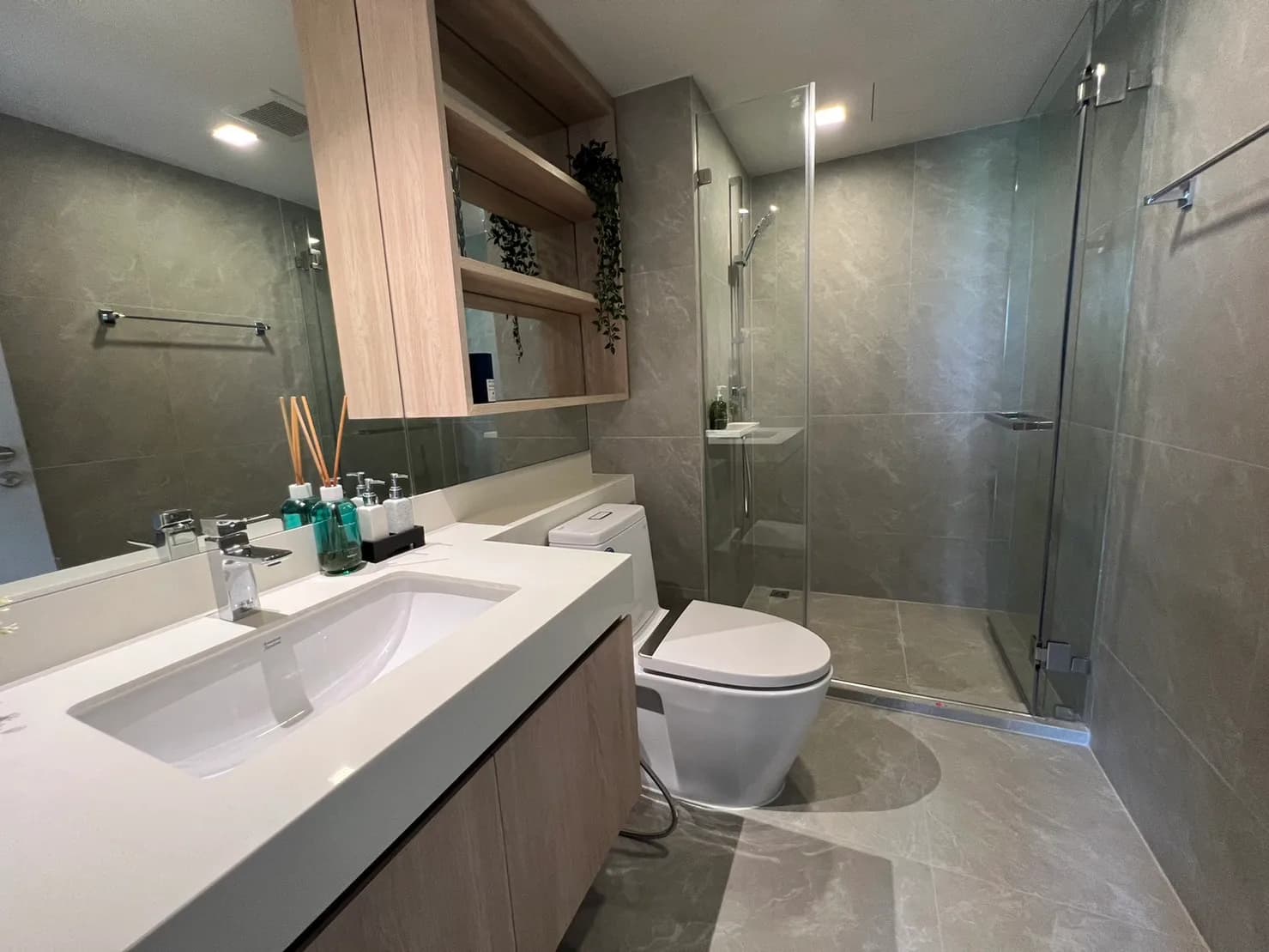 Piya Apartment Sukhumvit 15 — photo 10