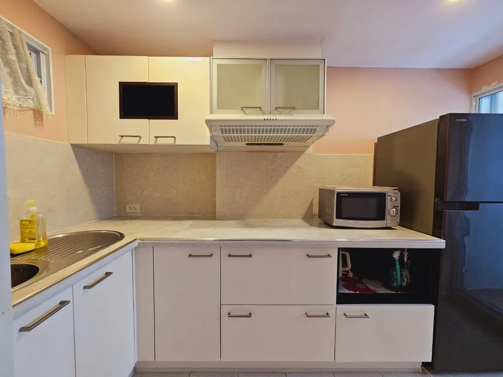 Lumpini Suite Sukhumvit 41 — photo 9