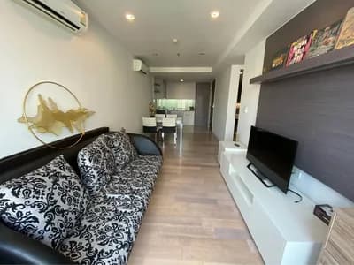 15 Sukhumvit Residences