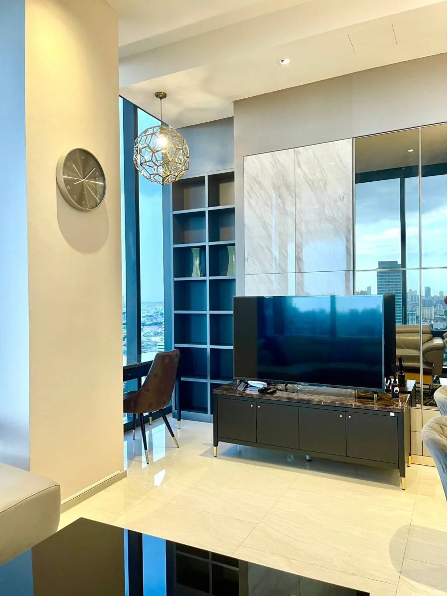 Ashton Silom — photo 3