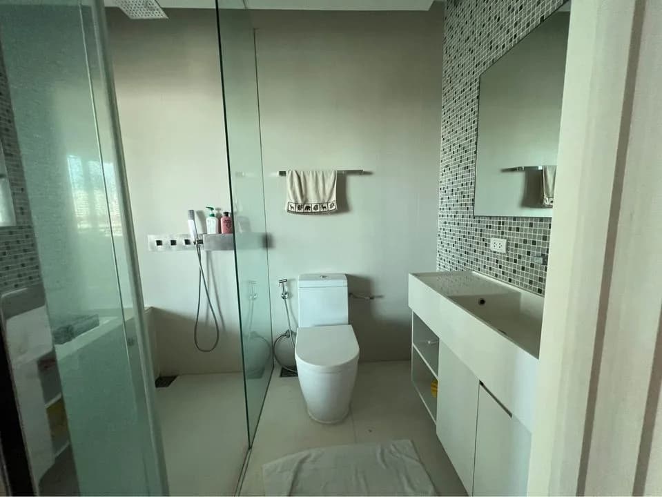 The Room Sukhumvit 21 — photo 13