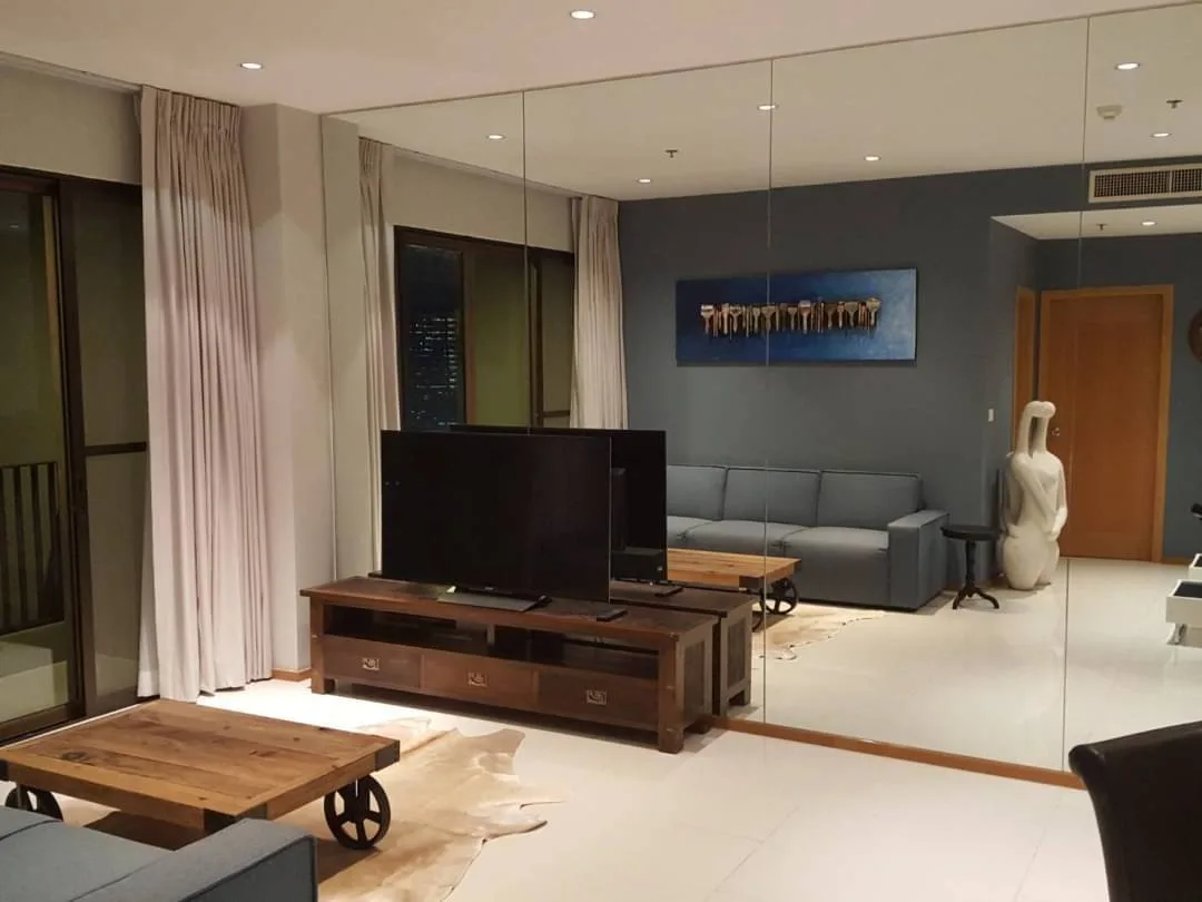 The Emporio Place — photo 1