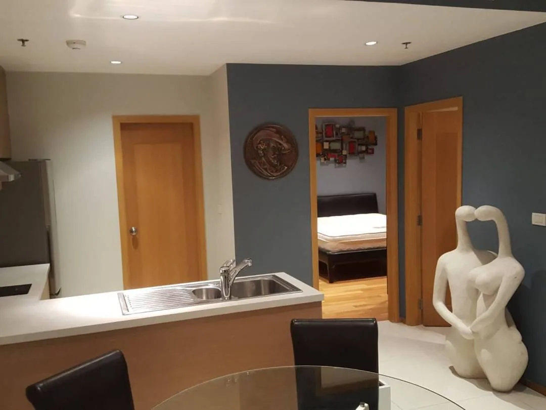 The Emporio Place — photo 5