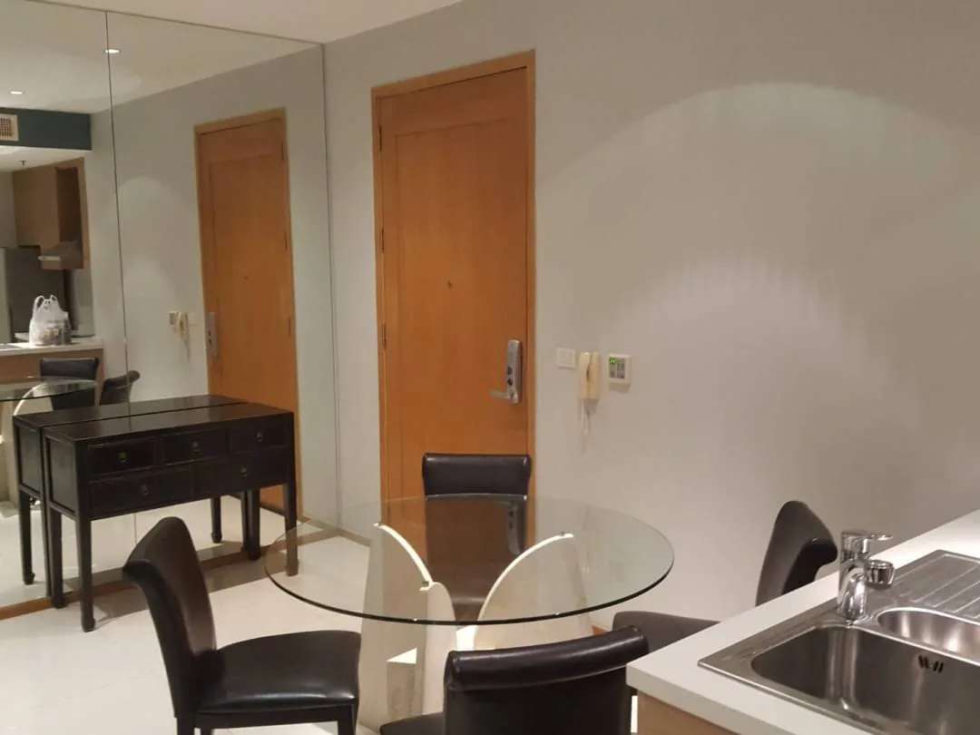 The Emporio Place — photo 7